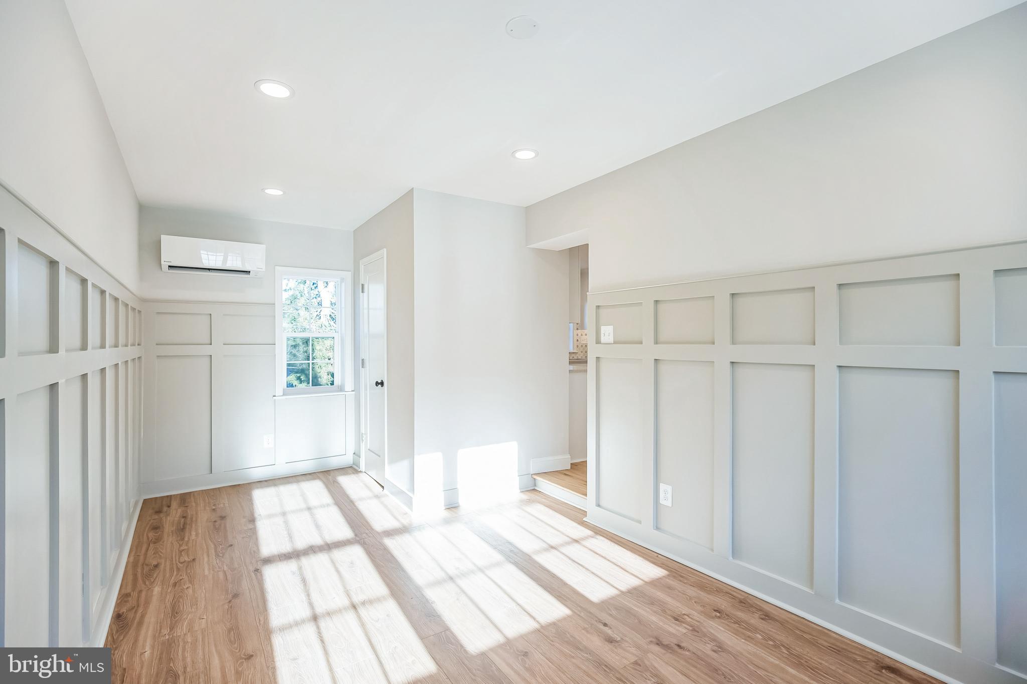 209 GLENDALOUGH