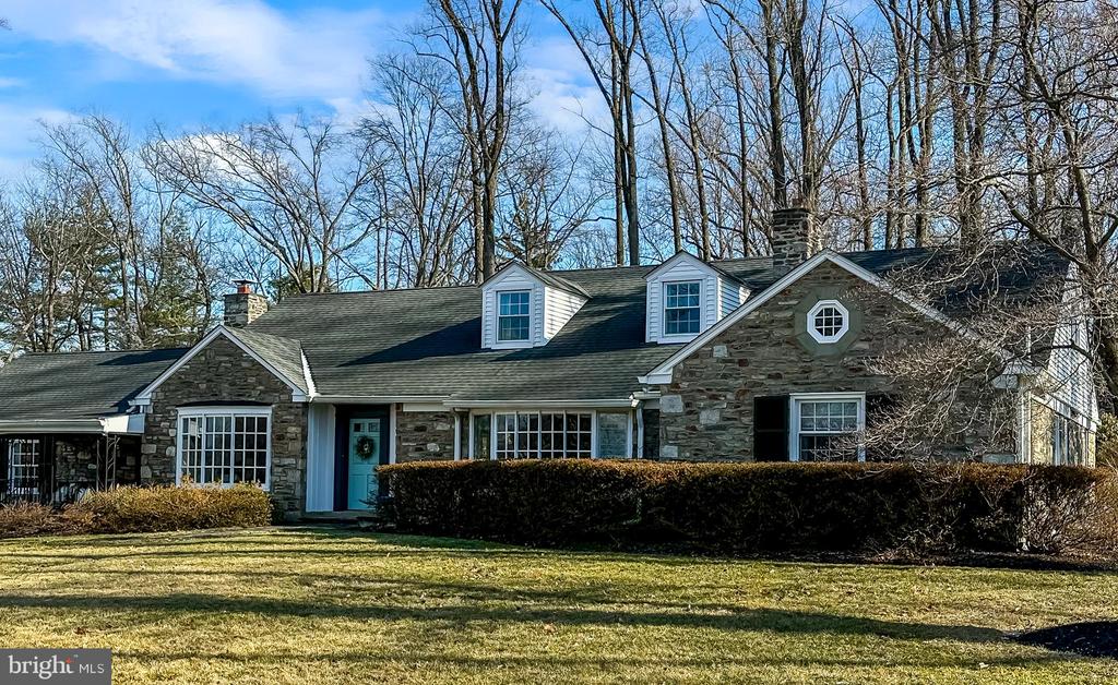 2051 PAPER MILL ROAD