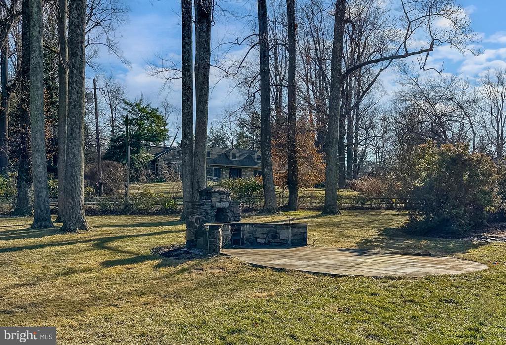 2051 PAPER MILL ROAD