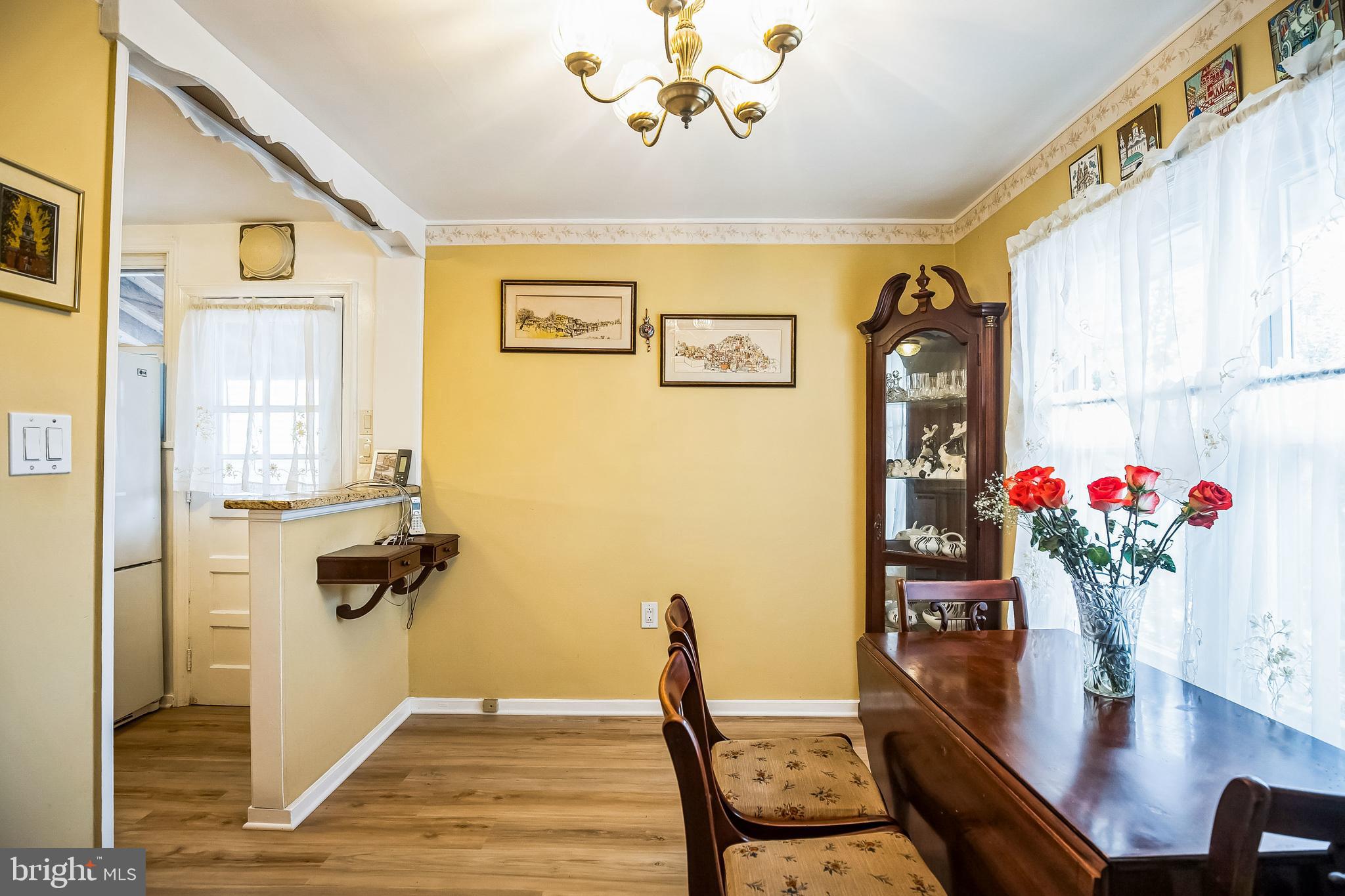 2714 CEDAR LANE