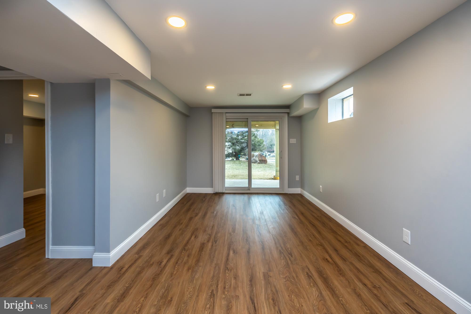 54 WHITE PINE COURT