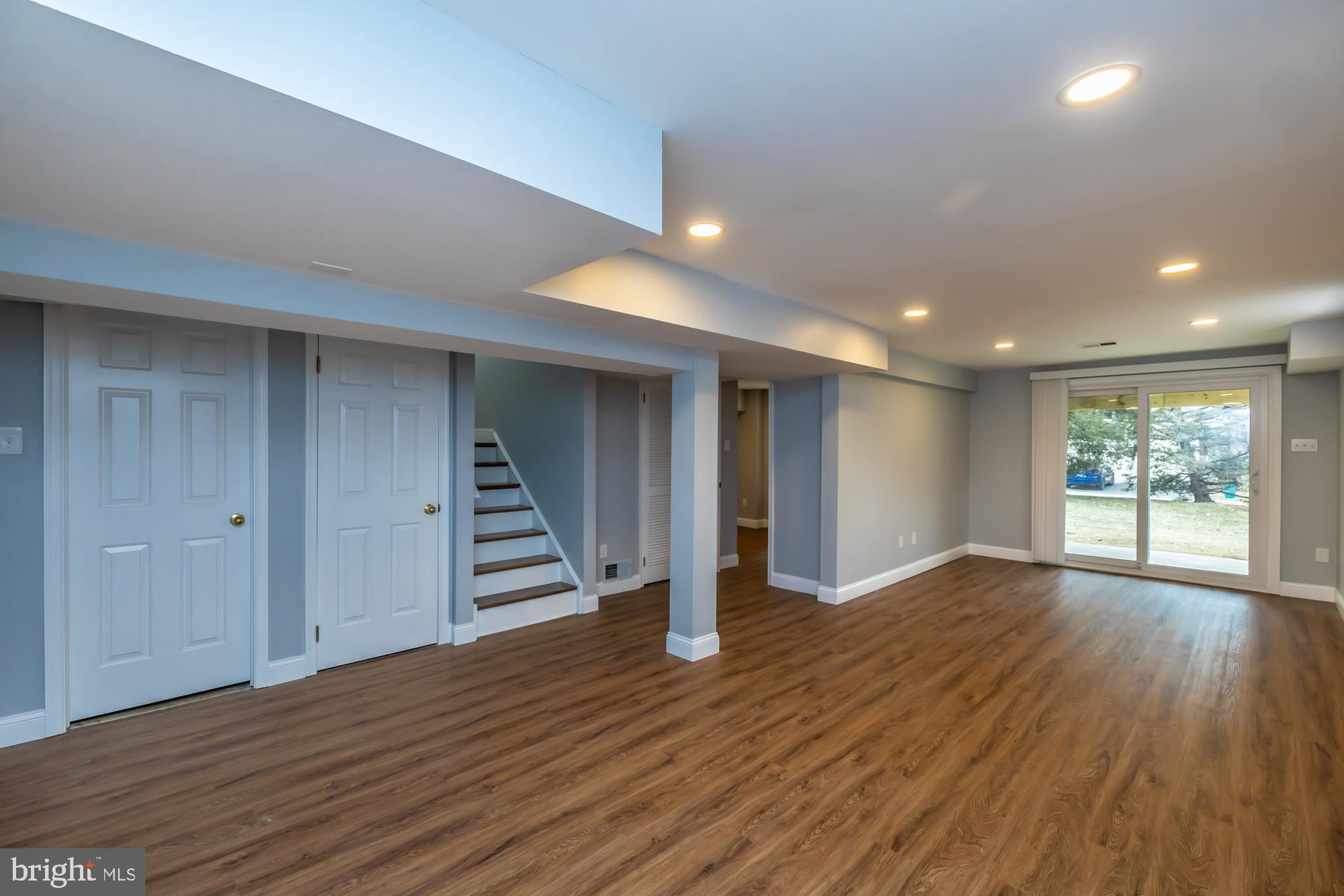 54 WHITE PINE COURT