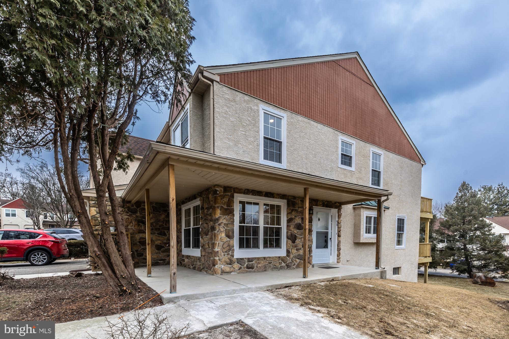 54 WHITE PINE COURT