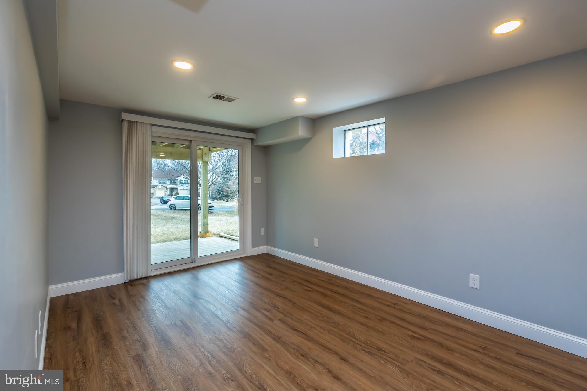 54 WHITE PINE COURT