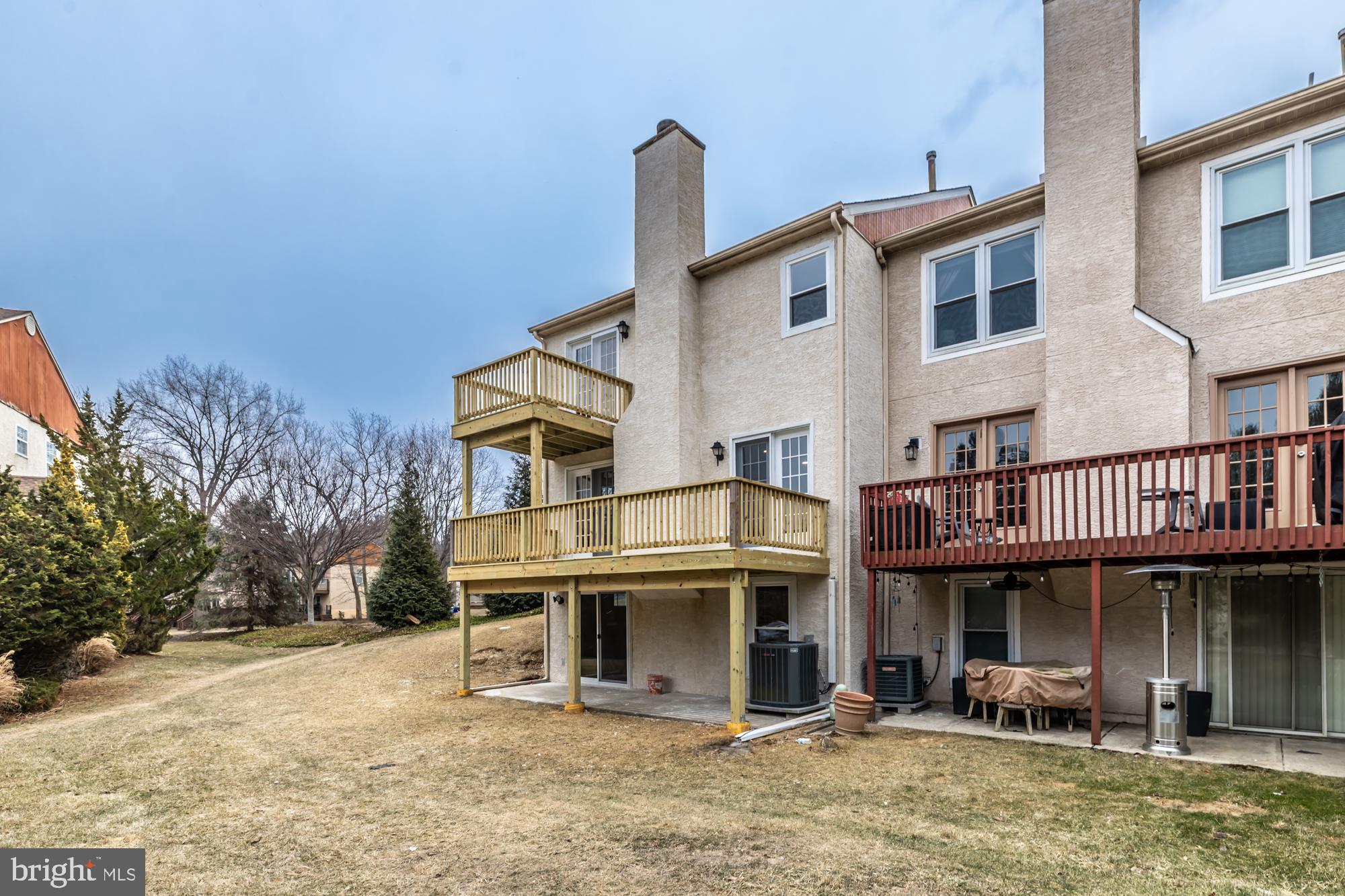54 WHITE PINE COURT