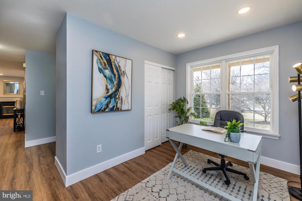 54 WHITE PINE COURT