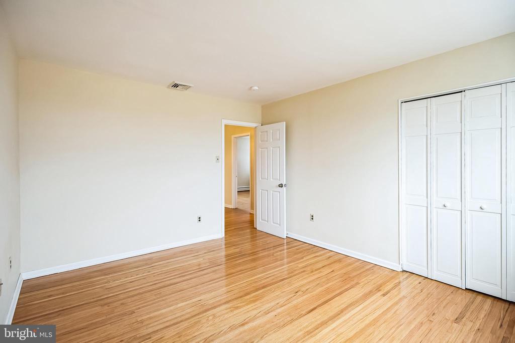 611 BELL LANE