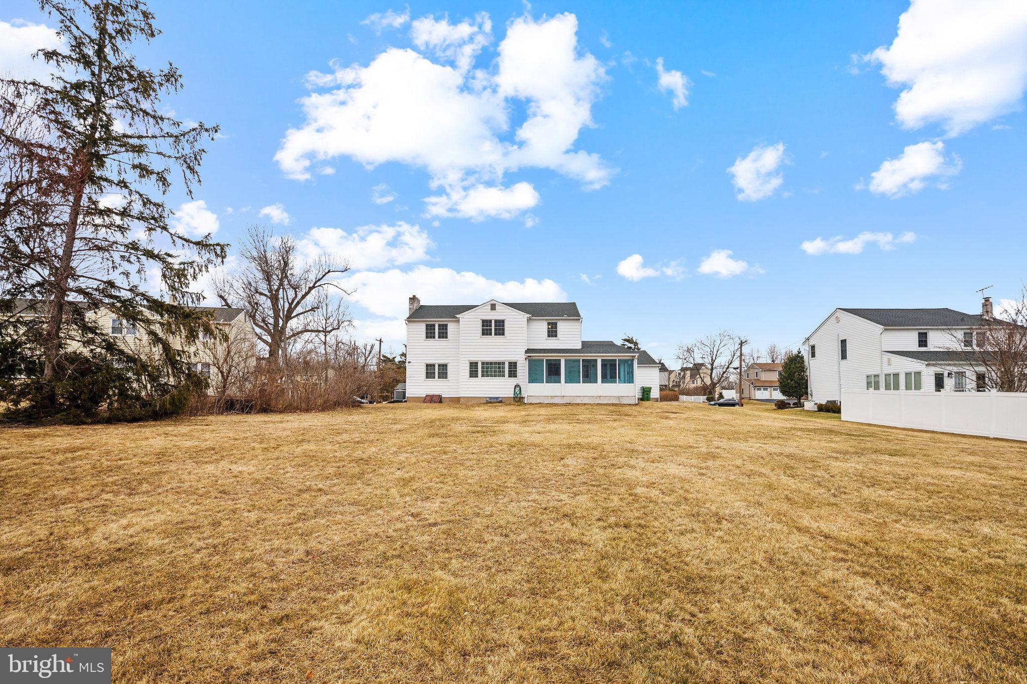 611 BELL LANE