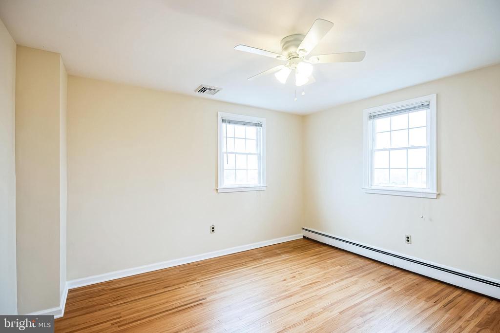 611 BELL LANE