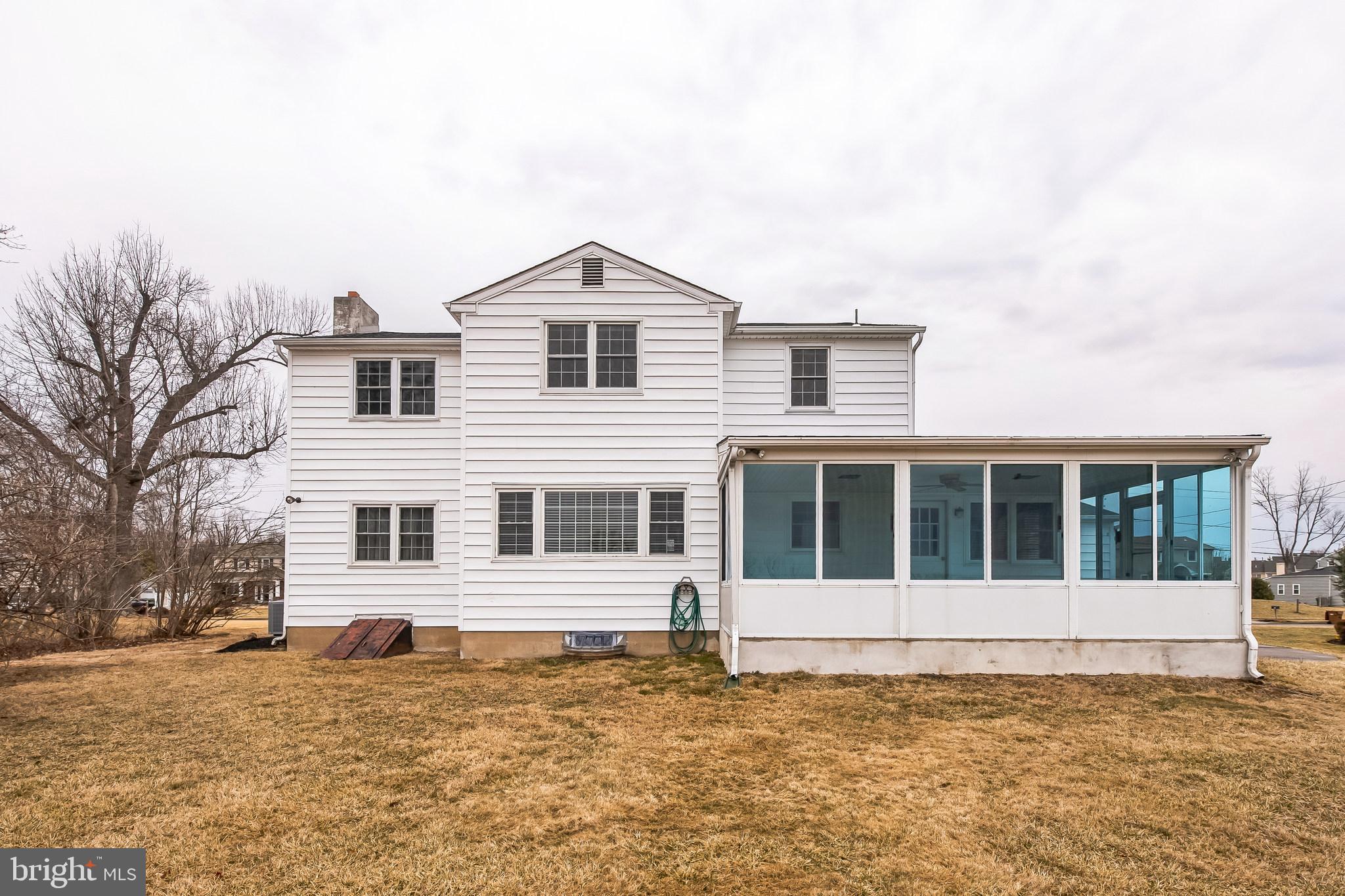611 BELL LANE