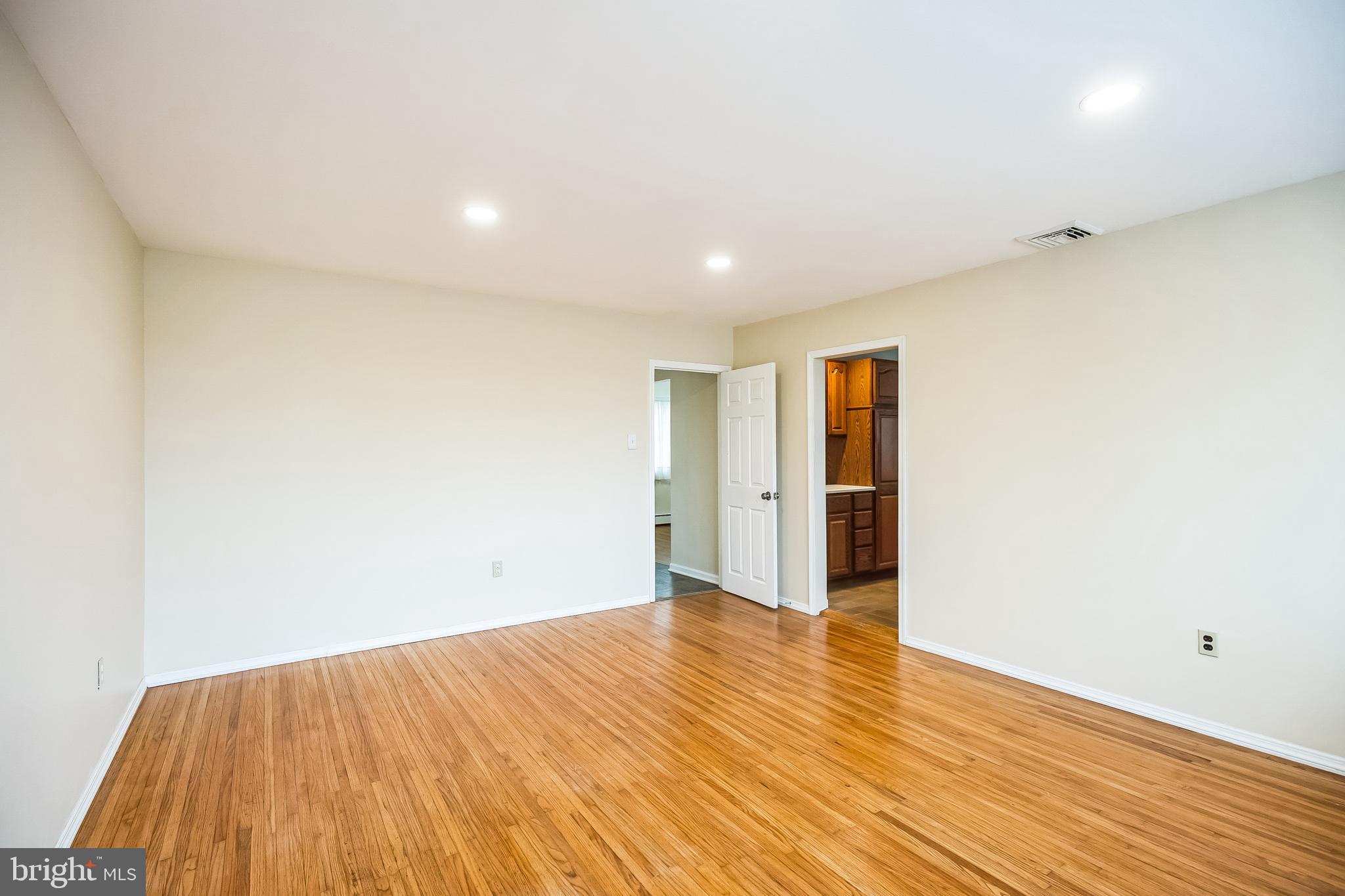 611 BELL LANE