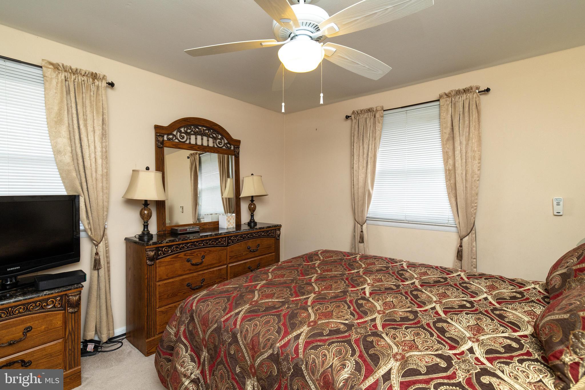 7815 CHANDLER