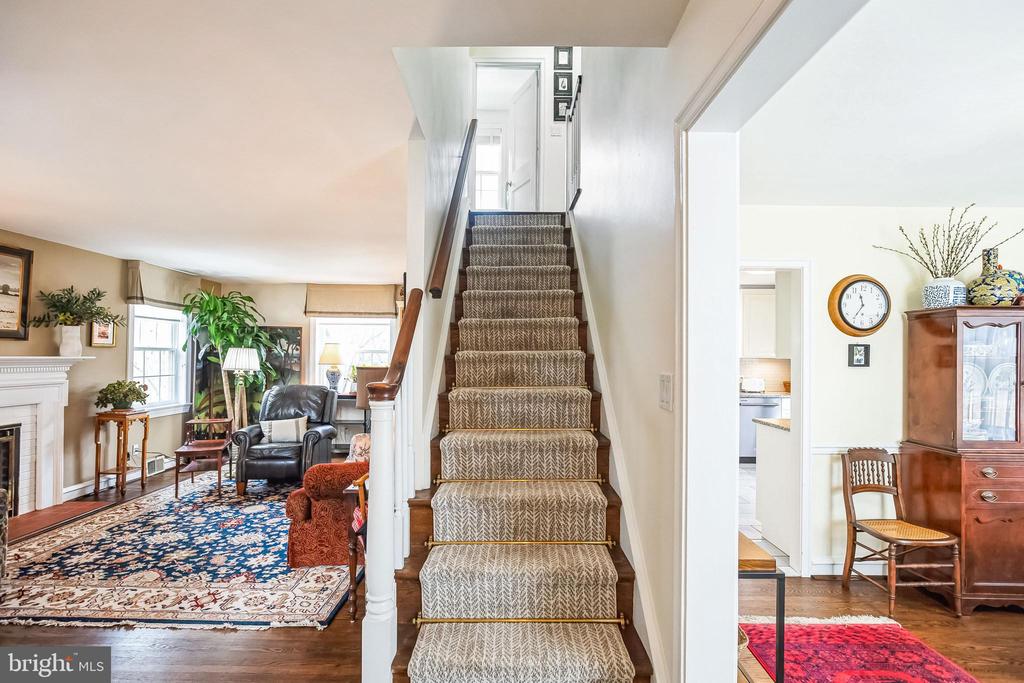 515 LINDLEY ROAD