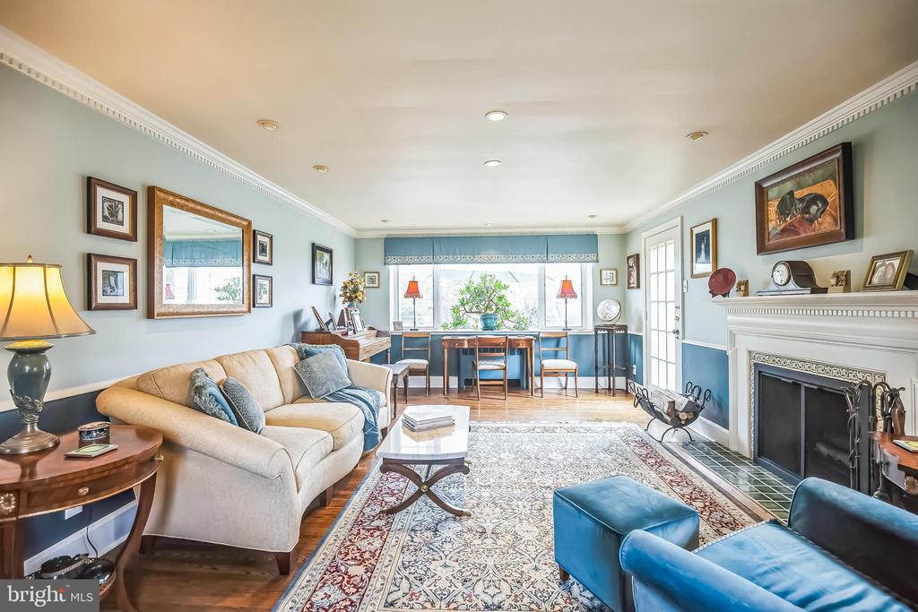 677 LINDLEY ROAD