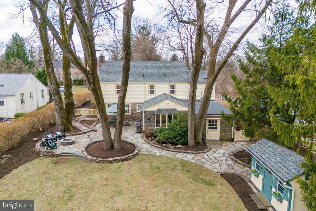 677 LINDLEY ROAD