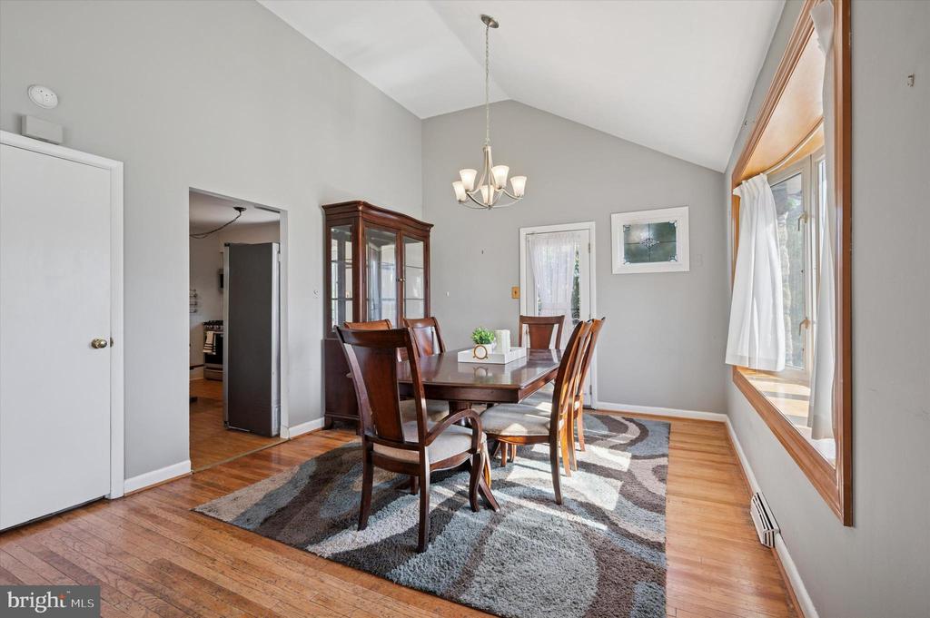 5 NORTHVIEW DRIVE