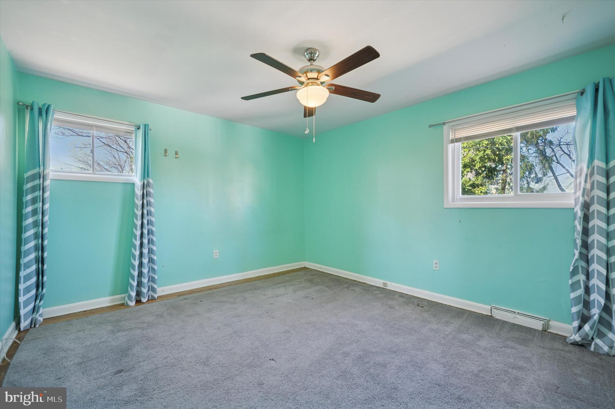 5 NORTHVIEW DRIVE