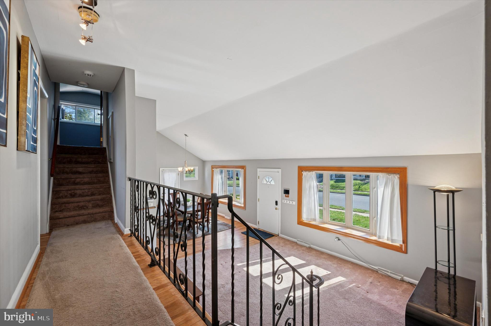 5 NORTHVIEW DRIVE