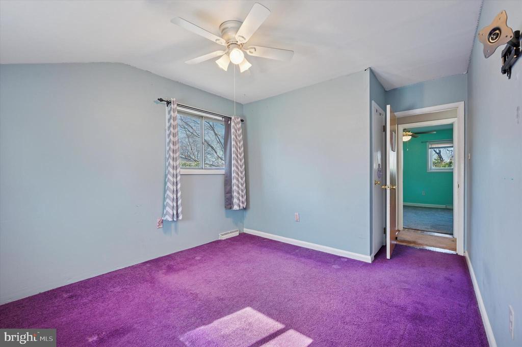 5 NORTHVIEW DRIVE