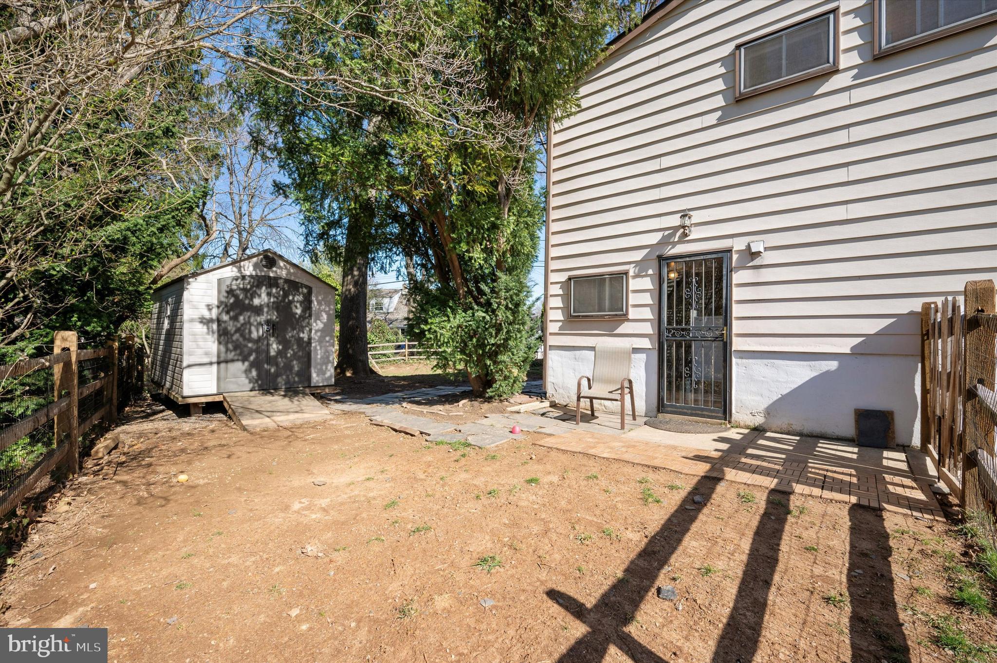 5 NORTHVIEW DRIVE