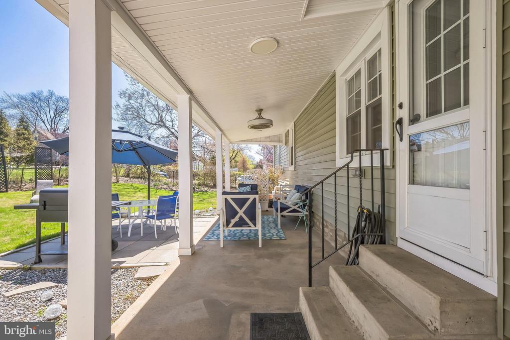 405 HAMEL AVENUE