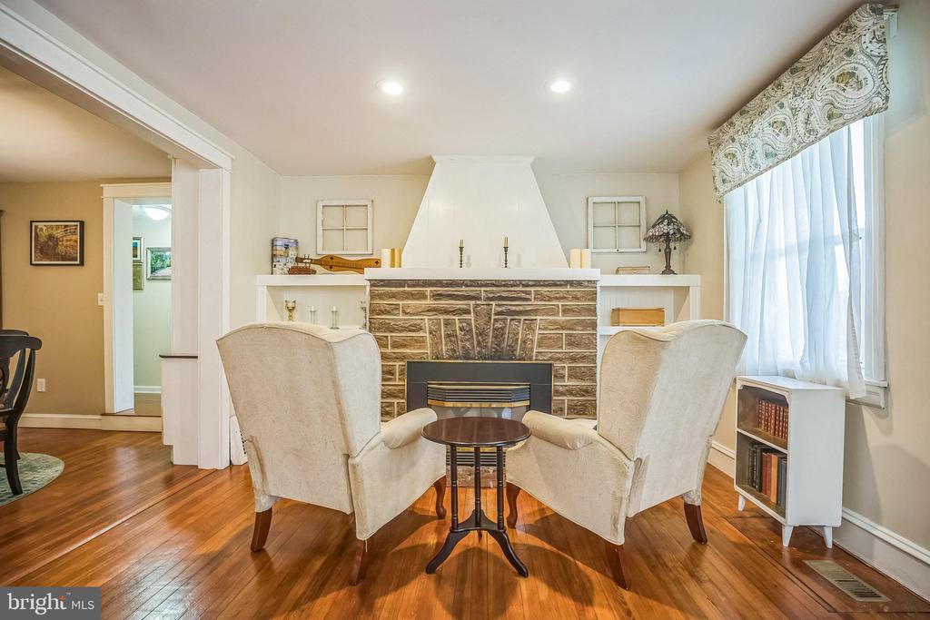 405 HAMEL AVENUE