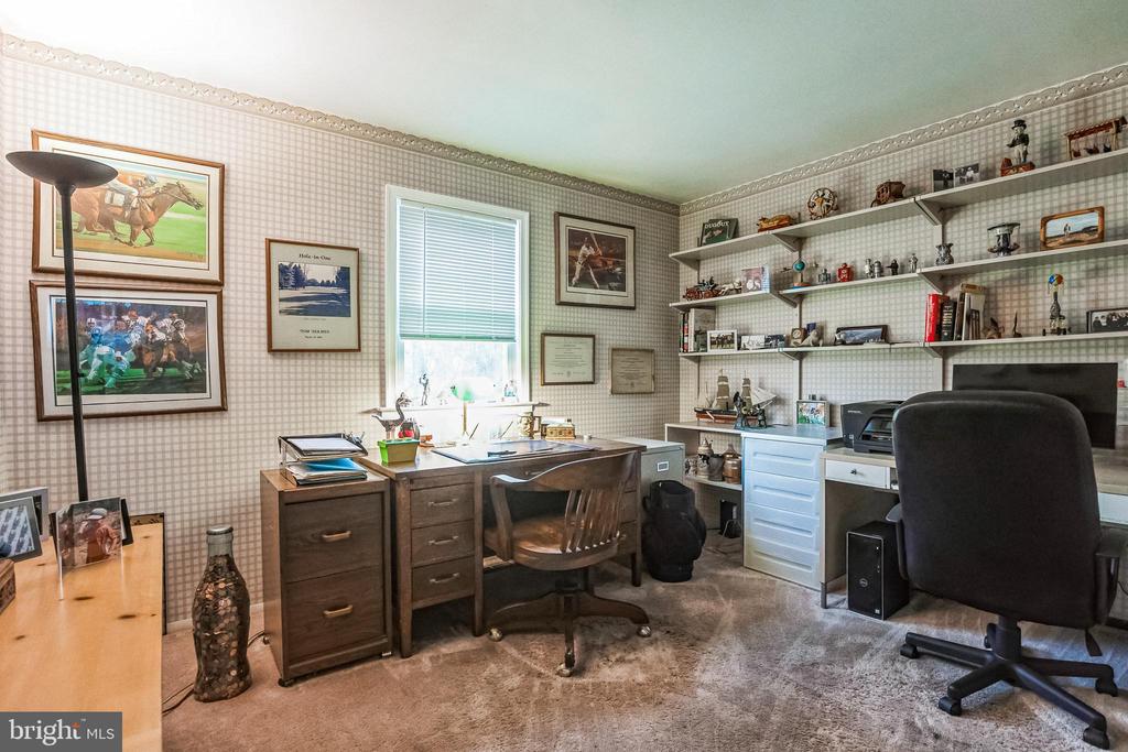 704 VANCE DRIVE