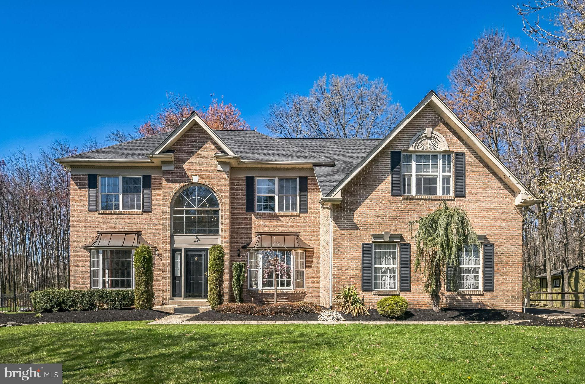 102 MAJOR LANE