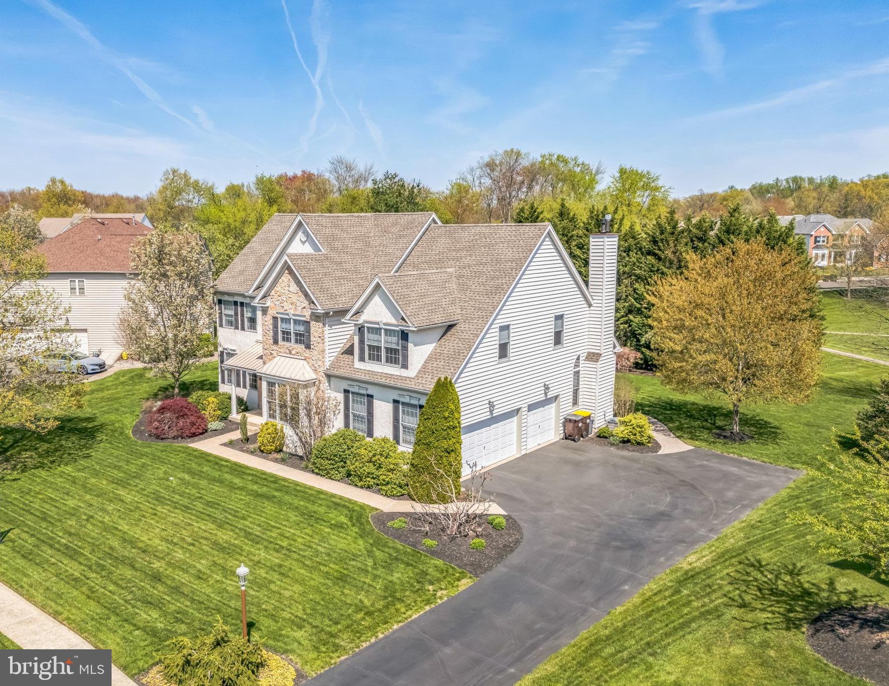 310 PONDEROSA LANE