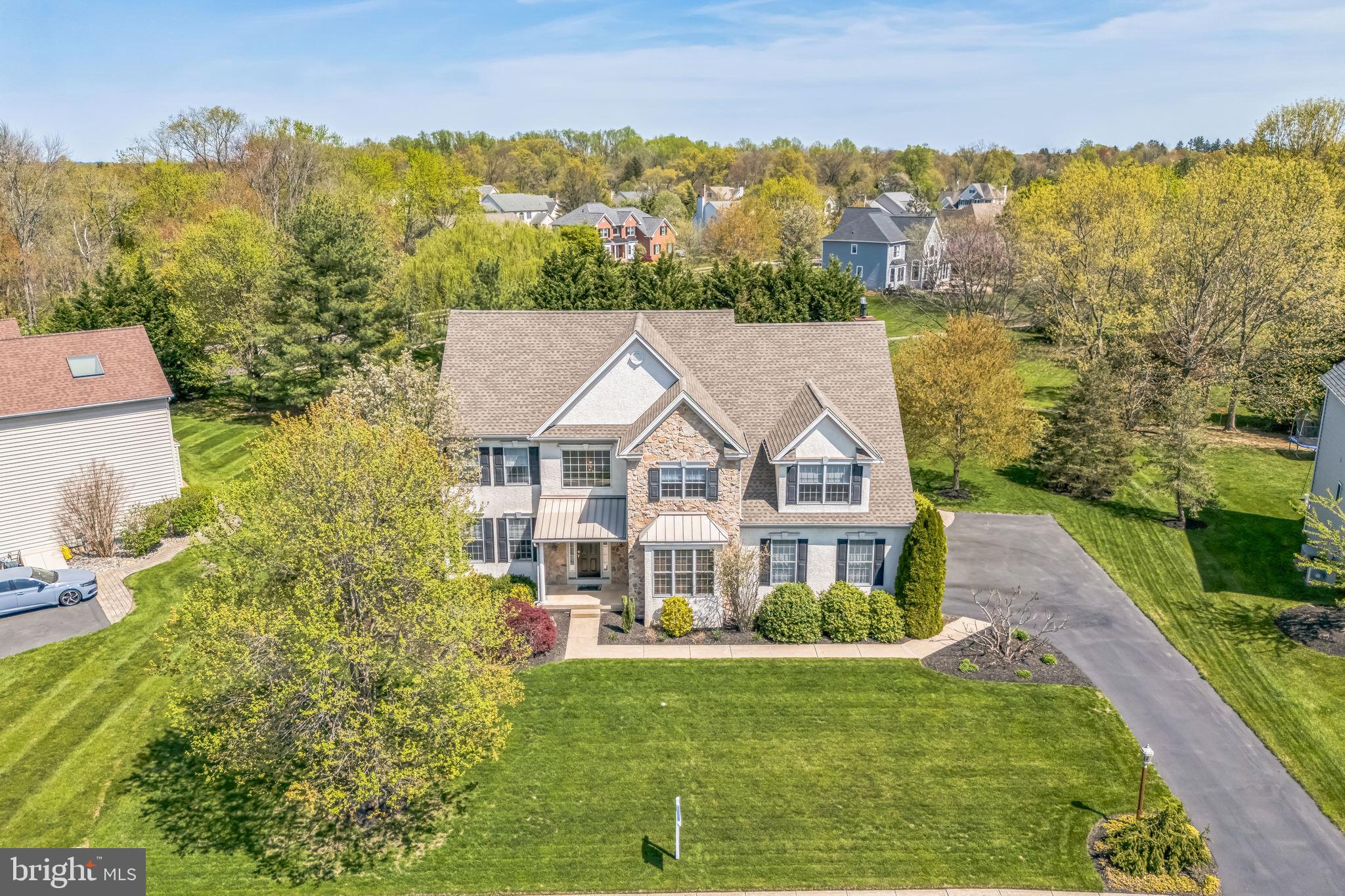 310 PONDEROSA LANE