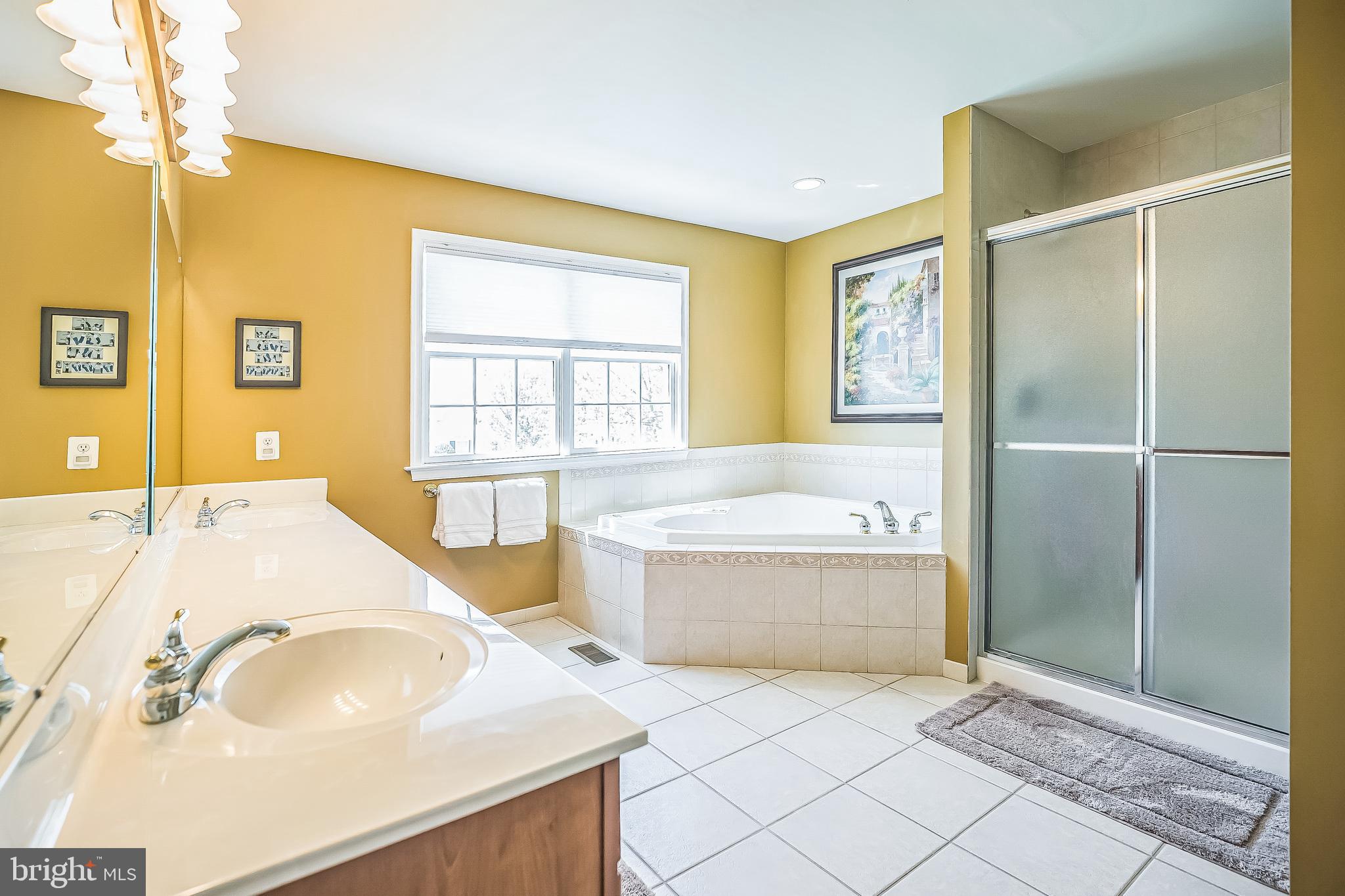 310 PONDEROSA LANE