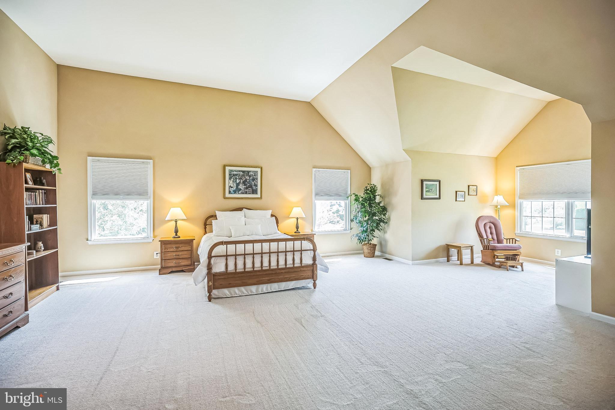 310 PONDEROSA LANE