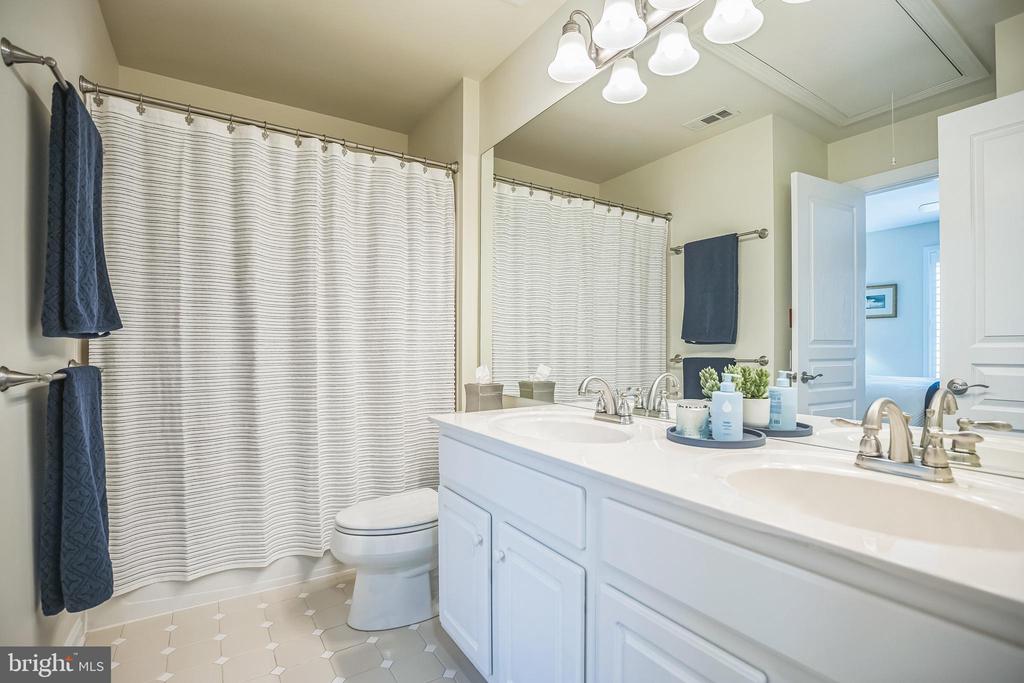 260 RUNNING WATER COURT