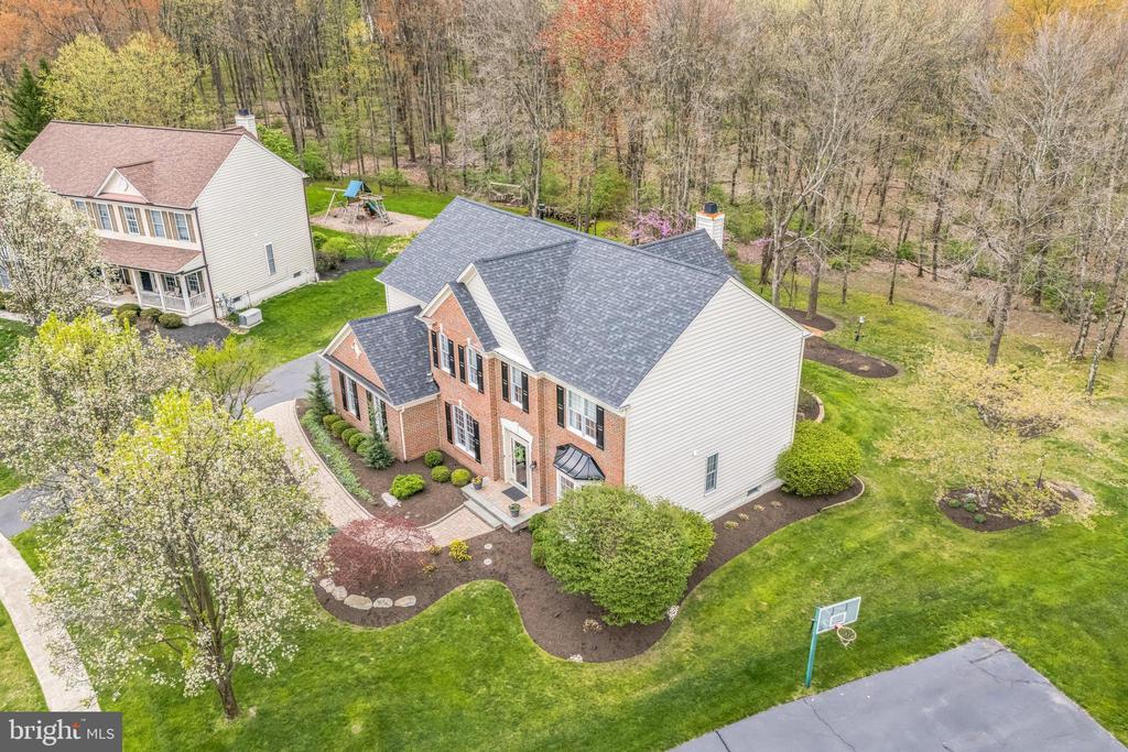 260 RUNNING WATER COURT