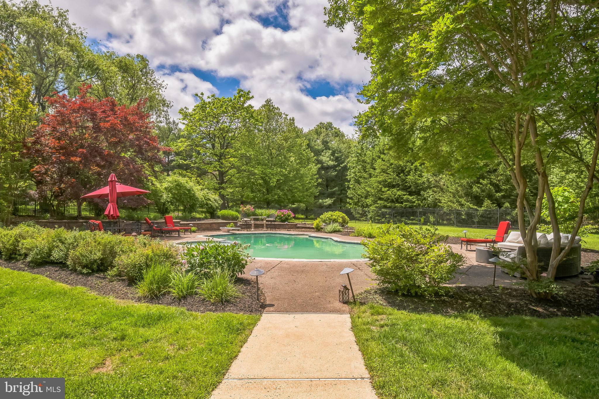 710 DAVENTRY WAY