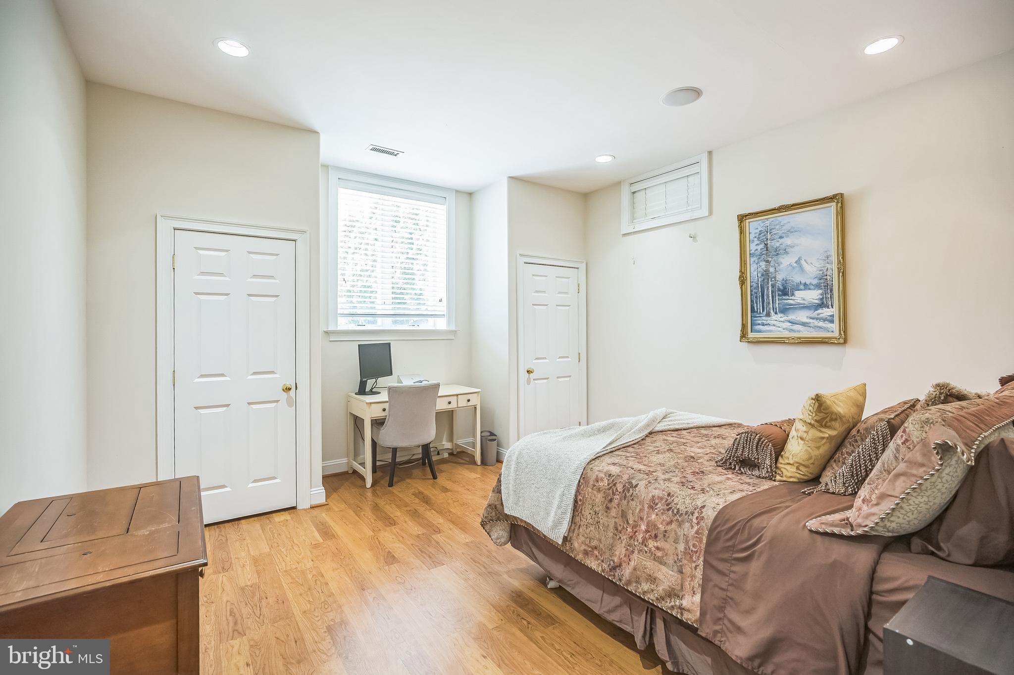 710 DAVENTRY WAY