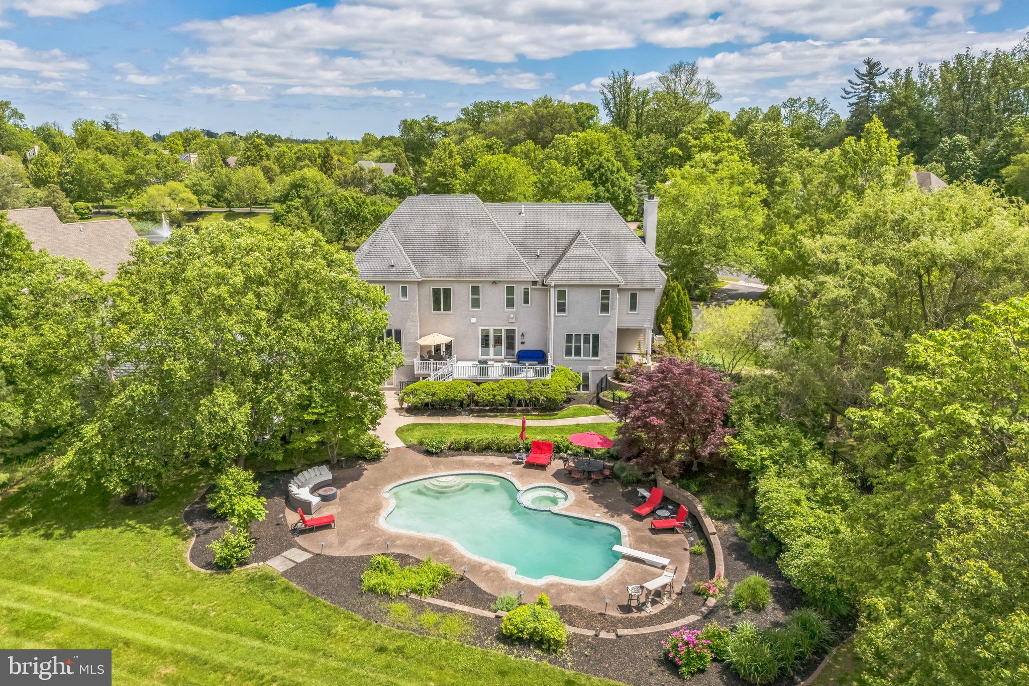 710 DAVENTRY WAY