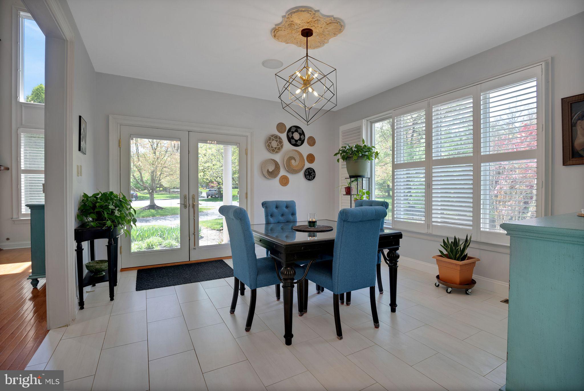 710 DAVENTRY WAY