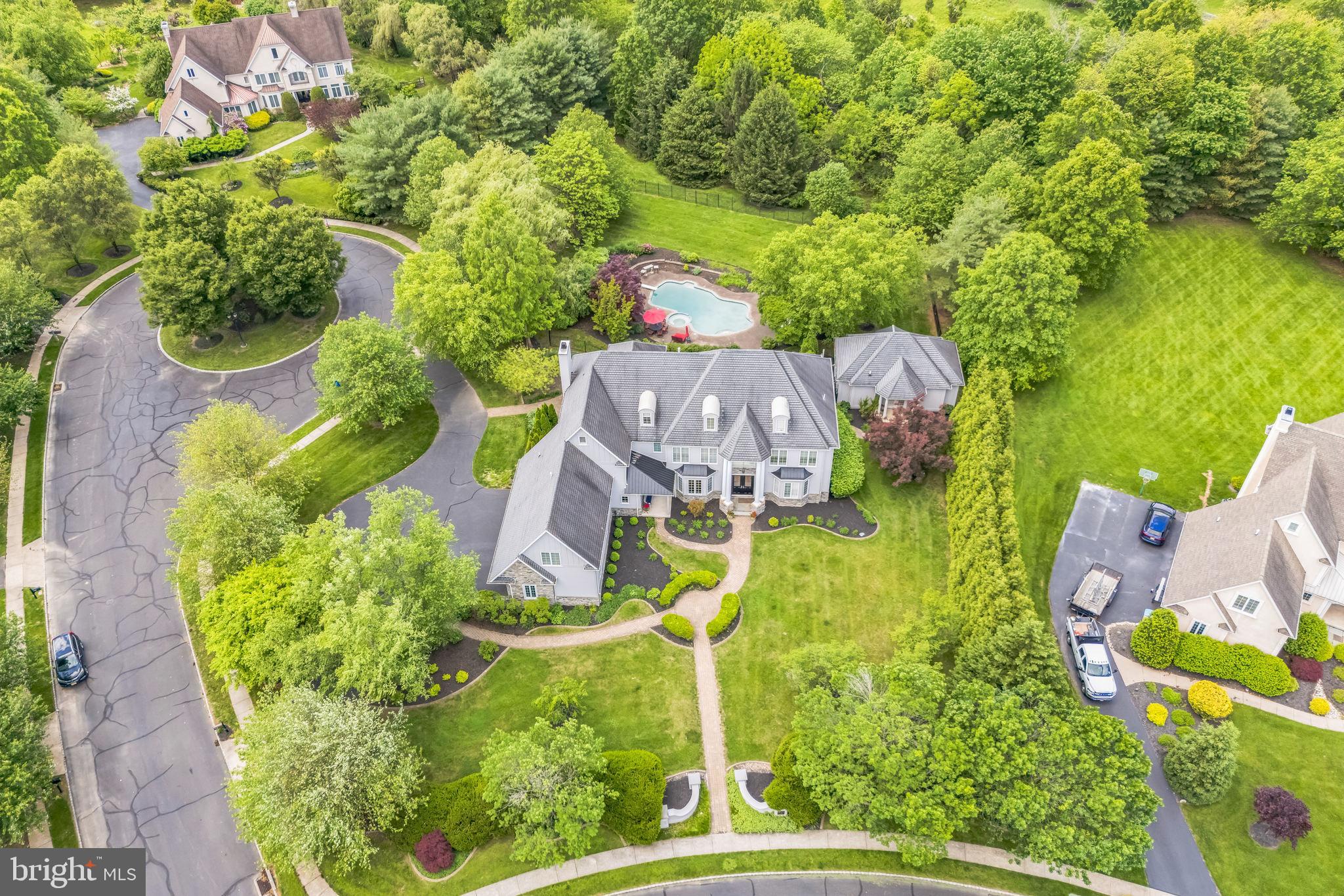 710 DAVENTRY WAY