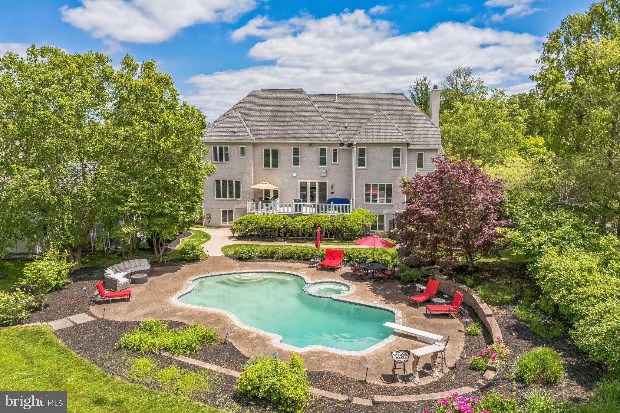 710 DAVENTRY WAY