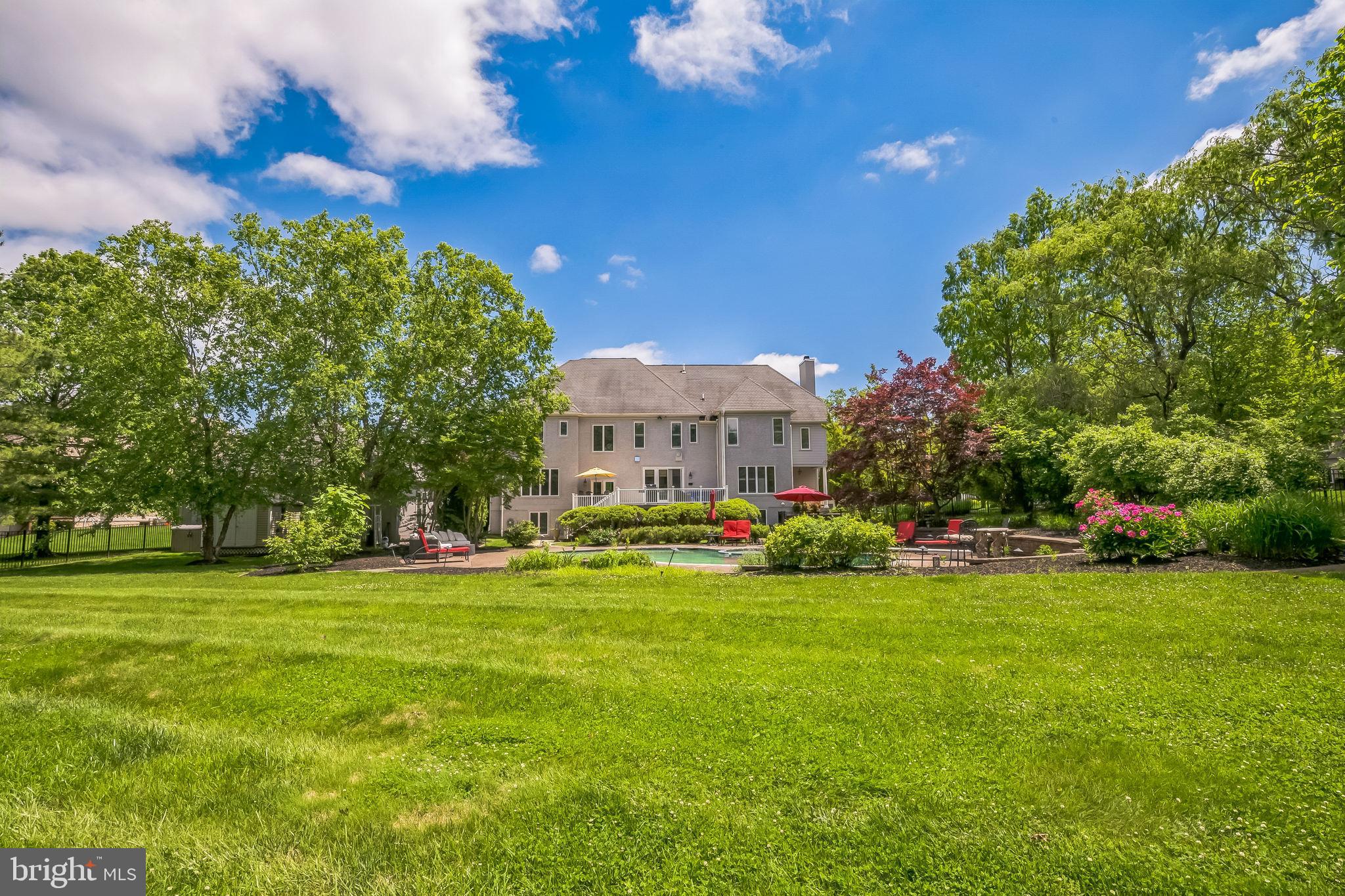 710 DAVENTRY WAY