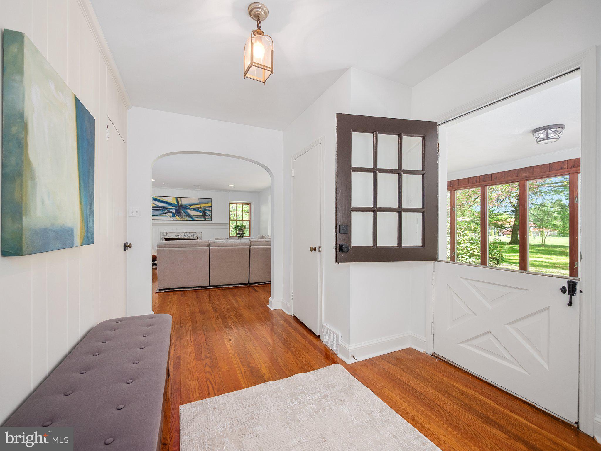 960 MEETINGHOUSE ROAD