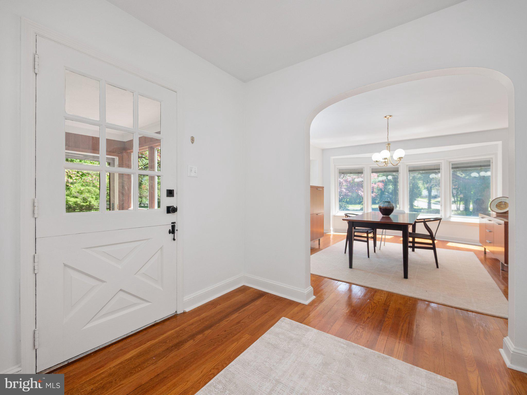 960 MEETINGHOUSE ROAD