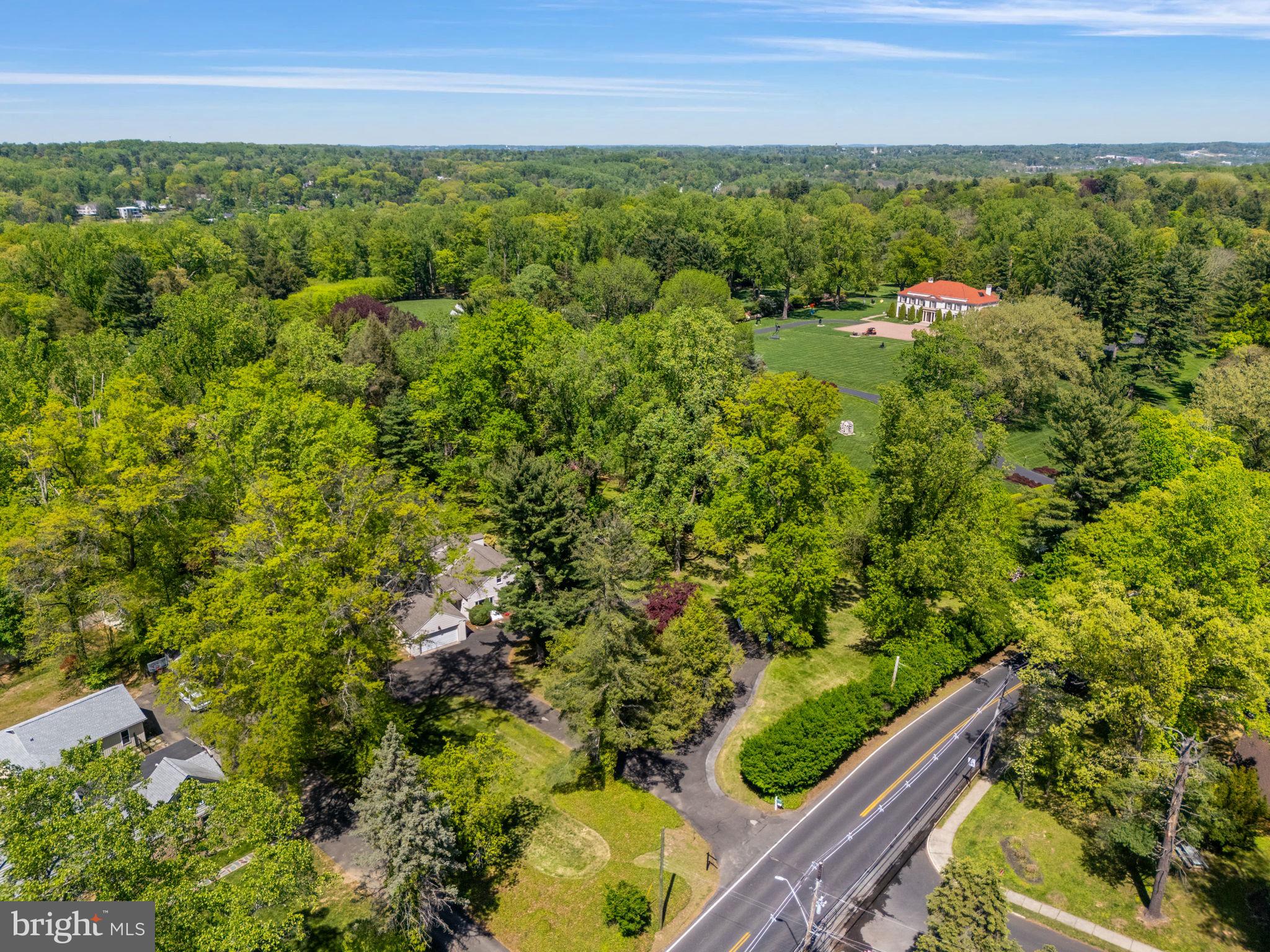 960 MEETINGHOUSE ROAD