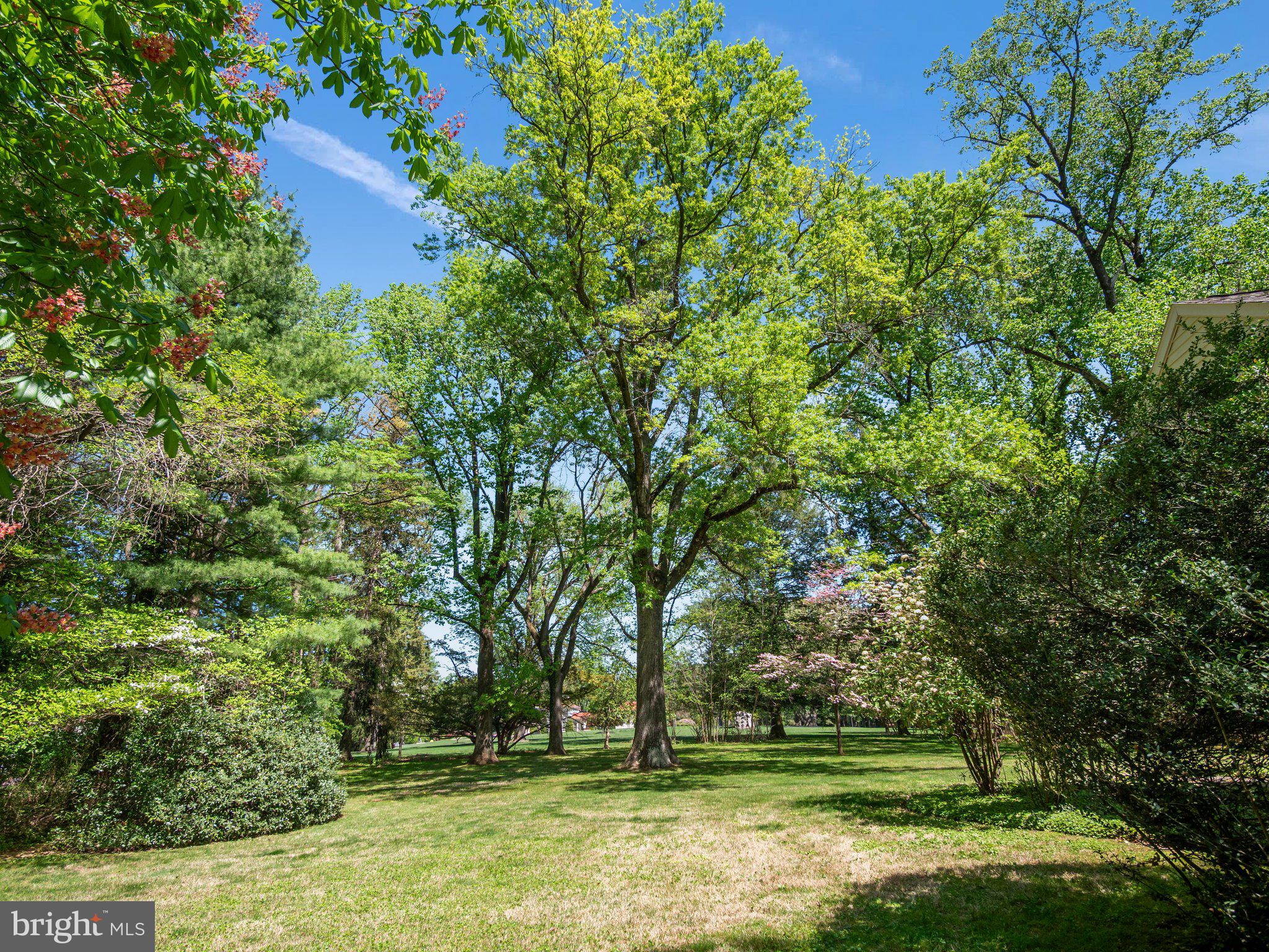 960 MEETINGHOUSE ROAD