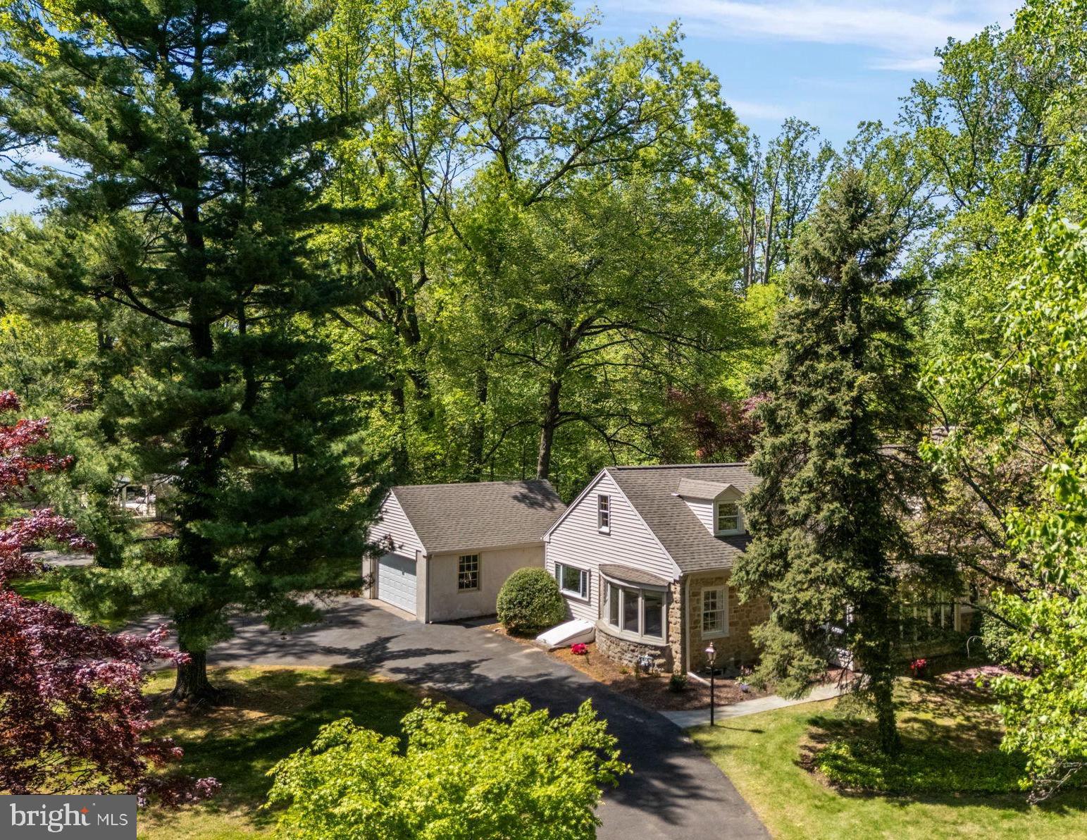 960 MEETINGHOUSE ROAD