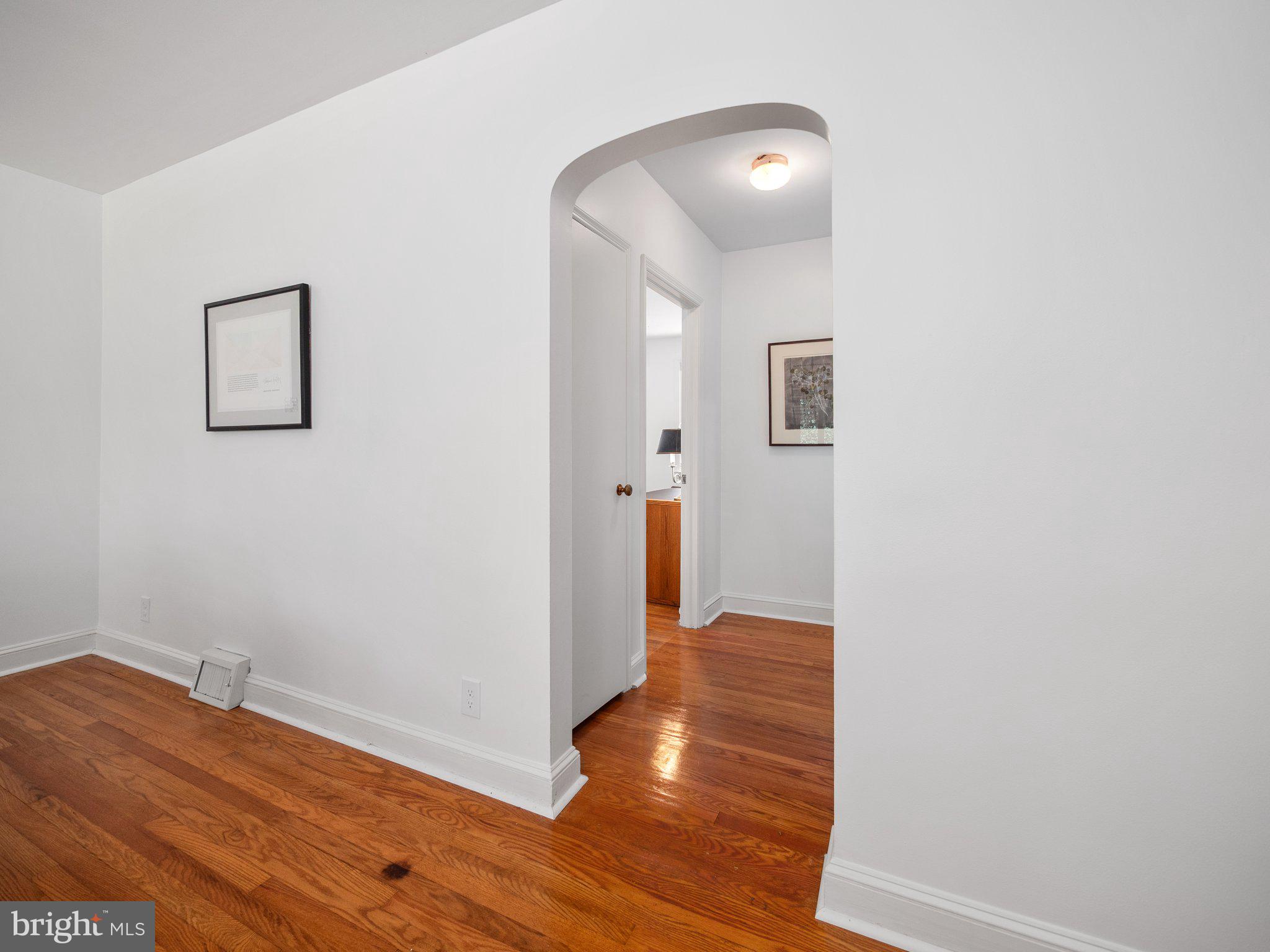 960 MEETINGHOUSE ROAD