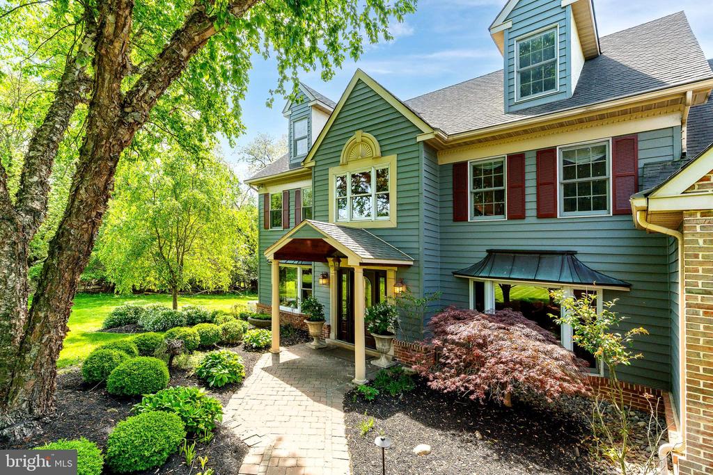 1275 TRESSLER DRIVE