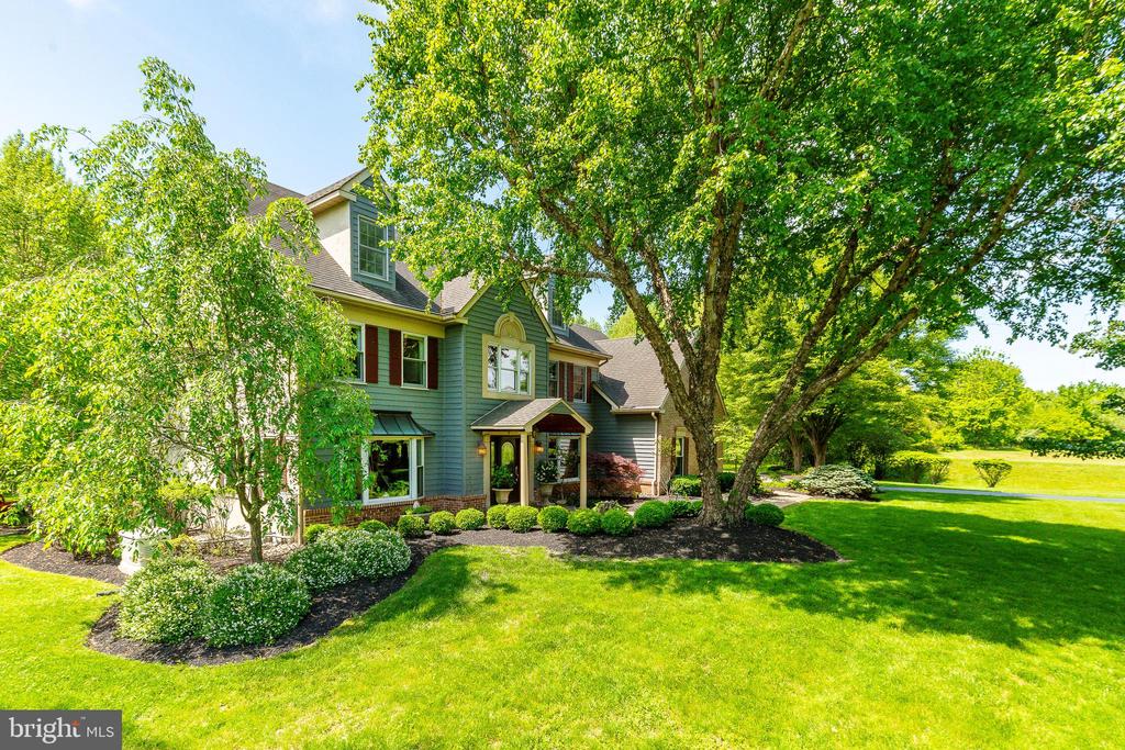 1275 TRESSLER DRIVE