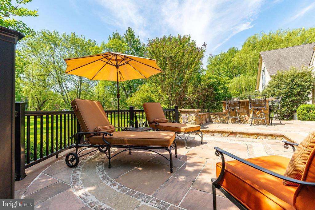 1275 TRESSLER DRIVE